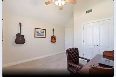 232 N Dixie Street, Brenham, TX 77833 - Photo 33