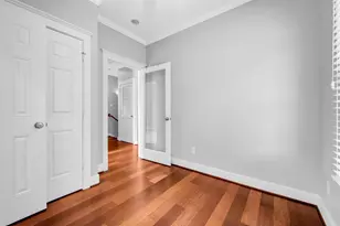 1029 W 15th 1/2 St, Houston, TX 77008 - Photo 17