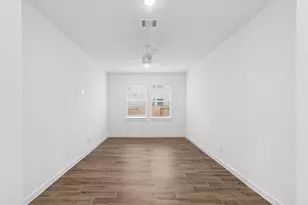 12119 Willow Way Ave, Mont Belvieu, TX 77535 - Photo 5