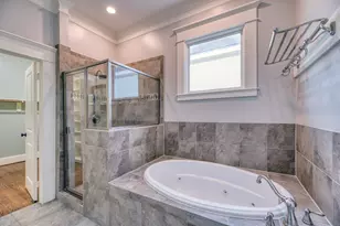 426 W 25th St, Houston, TX 77008 - Photo 25