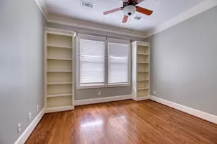 426 W 25th St, Houston, TX 77008 - Photo 15