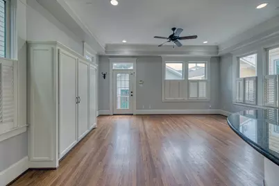 426 W 25th Street, Houston, TX 77008 - Photo 13