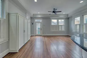 426 W 25th St, Houston, TX 77008 - Photo 13