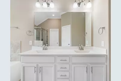 9024 S Comanche Circle, Willis, TX 77378 - Photo 13