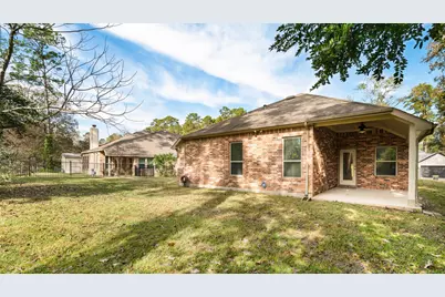 9024 S Comanche Circle, Willis, TX 77378 - Photo 19