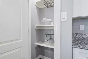 531 Woolworth St, Houston, TX 77020 - Photo 11