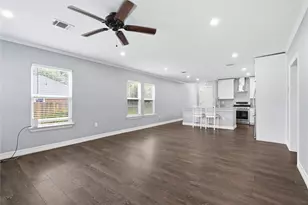 531 Woolworth St, Houston, TX 77020 - Photo 5