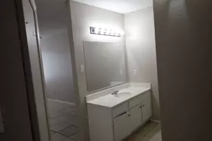 6383 Dryad Dr, Houston, TX 77035 - Photo 7