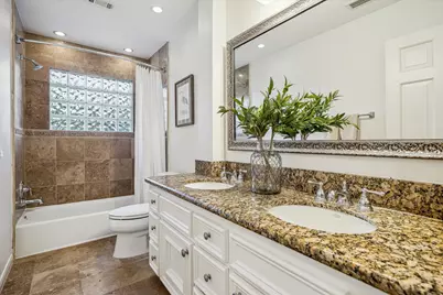 13311 Saint Marys Lane, Houston, TX 77079 - Photo 27