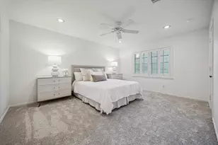 13311 St Marys Ln, Houston, TX 77079 - Photo 19