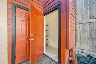 1620 Elgin St, Houston, TX 77004 - Photo 19