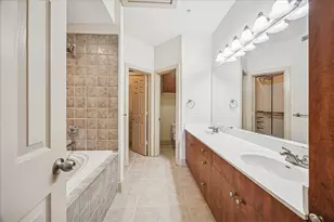 1620 Elgin St, Houston, TX 77004 - Photo 9