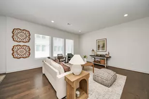 4810 Martin Oaks Ln, Houston, TX 77018 - Photo 13