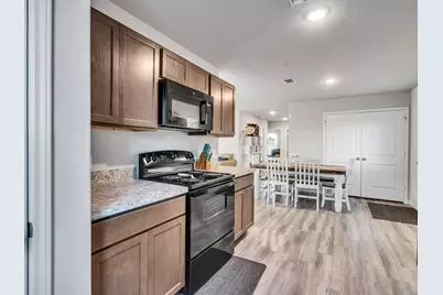 1315 Sam St, El Campo, TX 77437 - Photo 23