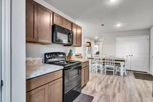 1315 Sam St, El Campo, TX 77437 - Photo 23