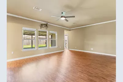 4804 Stingray Drive, Bay City, TX 77414 - Photo 9