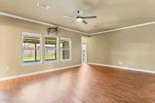4804 Stingray Dr, Bay City, TX 77414 - Photo 9
