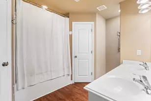 4804 Stingray Dr, Bay City, TX 77414 - Photo 25