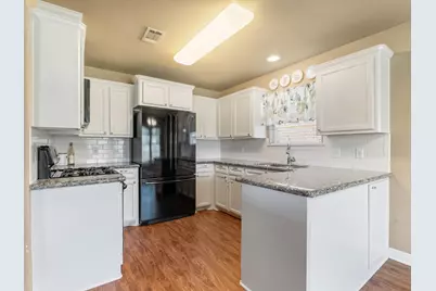 4804 Stingray Drive, Bay City, TX 77414 - Photo 13
