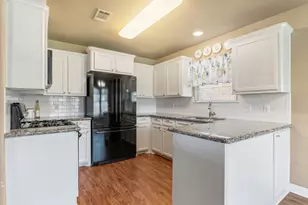 4804 Stingray Dr, Bay City, TX 77414 - Photo 13