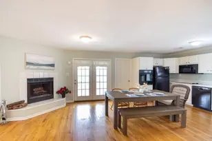 16721 Edward Teach Rd, Jamaica Beach, TX 77554 - Photo 5