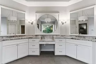 4525 Braeburn Dr, Bellaire, TX 77401 - Photo 25