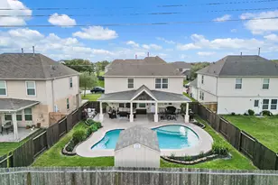 8118 Rosemary Drive, Baytown, TX 77521 - Photo 33