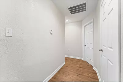 606 Lazy Lane, Anahuac, TX 77514 - Photo 13