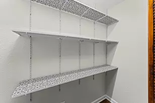 606 Lazy Ln, Anahuac, TX 77514 - Photo 23