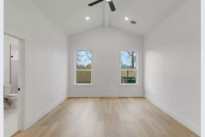 7956 Bonaire Unit A/B Street, Houston, TX 77028 - Photo 17