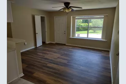 102 Libby Circle, Willis, TX 77378 - Photo 11