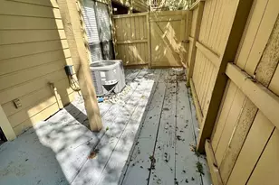 3630 Ocee St, Houston, TX 77063 - Photo 15