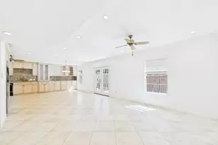 2824 Briarhurst Dr, Houston, TX 77057 - Photo 7