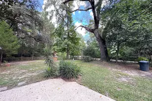 403 N Pitzer St, Colmesneil, TX 75938 - Photo 5