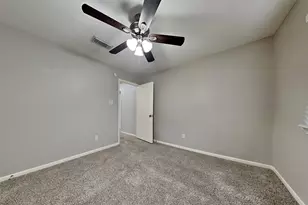 13202 Ravensway Dr, Cypress, TX 77429 - Photo 15