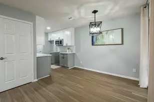 7931 Ellinger Ln, Houston, TX 77040 - Photo 15