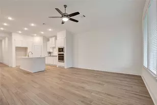 6027 Churchill Spgs Ln, Fulshear, TX 77441 - Photo 13