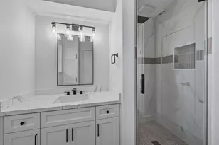 210 Ridgemont Dr, Alvin, TX 77511 - Photo 23