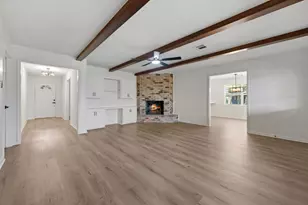 210 Ridgemont Dr, Alvin, TX 77511 - Photo 13