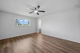 210 Ridgemont Dr, Alvin, TX 77511 - Photo 21