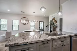 137 Capetown, Montgomery, TX 77356 - Photo 9