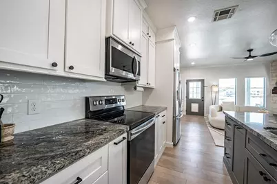 137 Capetown, Montgomery, TX 77356 - Photo 11