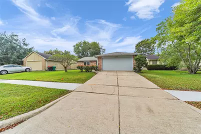 6630 Tara Drive, Richmond, TX 77469 - Photo 3