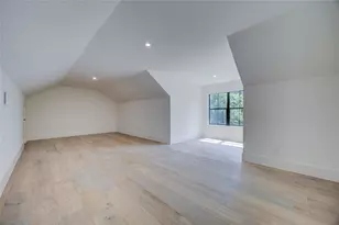 1916 Addison Rd, Houston, TX 77030 - Photo 35