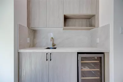 1916 Addison Road, Houston, TX 77030 - Photo 33