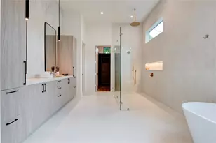1916 Addison Rd, Houston, TX 77030 - Photo 23