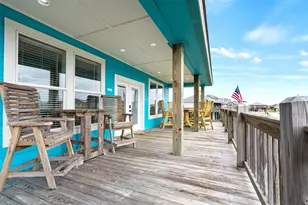 965 Gulf Shores Dr, Crystal Beach, TX 77650 - Photo 25