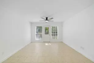 3116 Bolt St, Houston, TX 77051 - Photo 11