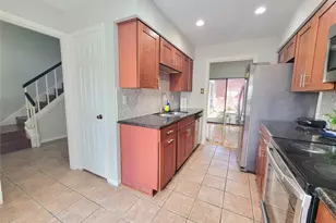 7447 Cambridge St, Houston, TX 77054 - Photo 3