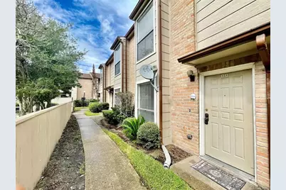 2100 Wilcrest Drive #123, Houston, TX 77042 - Photo 15